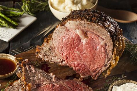 I liked the fanciness of the look, the easier cooking method, and the idea of using the bones to make. How to Cook Frozen Prime Rib | LEAFtv