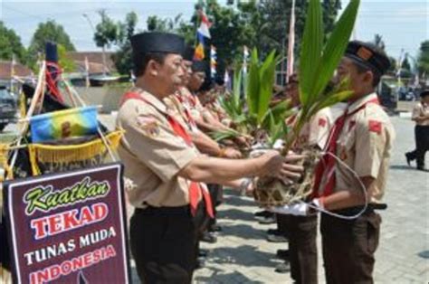 Makna Lambang Pramuka Indonesia Dan Tingkatannya Kumparan Com