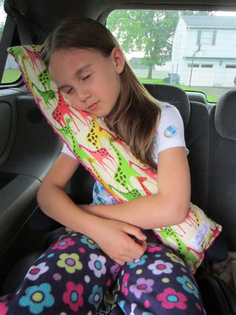 An quick and easy diy tutorial for a seat belt pillow. Seat Belt Pillow with pocket - DESIGN YOUR OWN - Made To Order. $27.00, via Etsy. | Seat belt ...