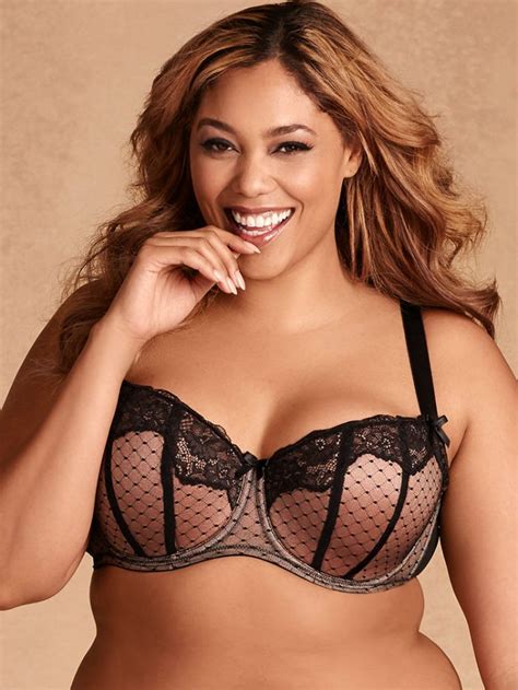 Hips And Curves La Lingerie Sexy Grande Taille