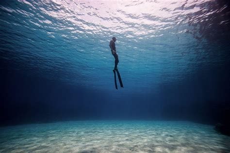 Freediving Wallpapers Top Free Freediving Backgrounds Wallpaperaccess