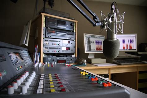 Glasgow Recording Studio Scottish Voice Over Agency