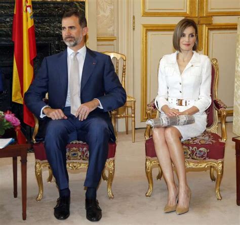 En Visite En France Le Roi Felipe Vi Despagne Sest Adressé Aux Députés