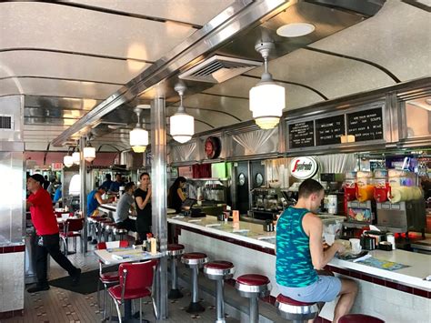 11th Street Diner Reviews Photos South Beach Miami Gaycities Miami