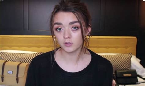 Maisie Williams Launches Youtube Channel Reveals She Has A Boyfriend
