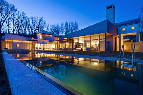 Top 10 Incredible Modern Houses In The United States