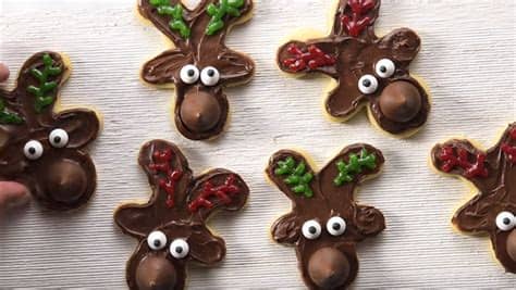 These gingerbread cookies are easy to make with whole wheat flour, molasses and coconut oil. Fun To Make Hershey's Kisses Reindeer Sugar Cookies ...