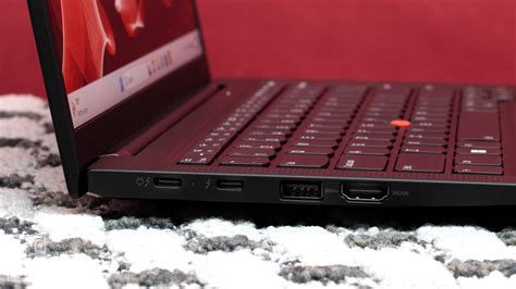 Lenovo Thinkpad X1 Carbon Gen 11 2023 Review 2023 Pcmag Middle East
