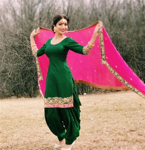 Punjabi Salvar Suit Dark Green With Hot Pink Dupatta Preweddingpunjabilook Jagolook