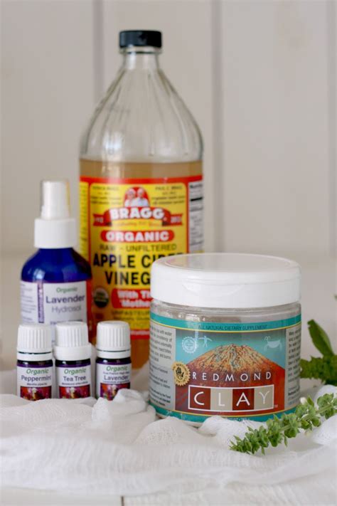 It's a great craft for groups! Jon & Erin Stewart: DIY Clay Hair Mask Recipe - non-toxic, chemical-free, organic and all natural