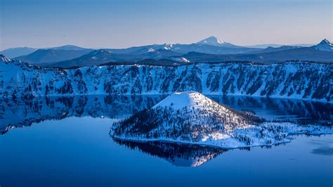 Crater Lake National Park How To Explore Americas Deepest And Bluest