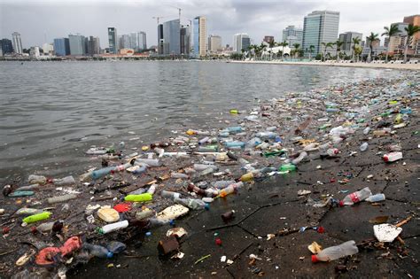 Associação Kalu Alerta Para Efeitos “graves” De Lixo Arrastado Pelas Chuvas Em Luanda Ver