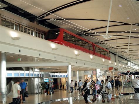 Detroit-Wayne Metropolitan Airport