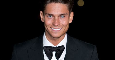 joey essex says his mother s suicide may have stopped him from learning in his autobiography