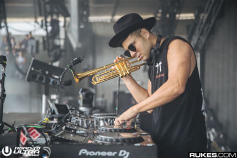 Timmy Trumpet Brings Out Russian Legend Vitas At Tomorrowland