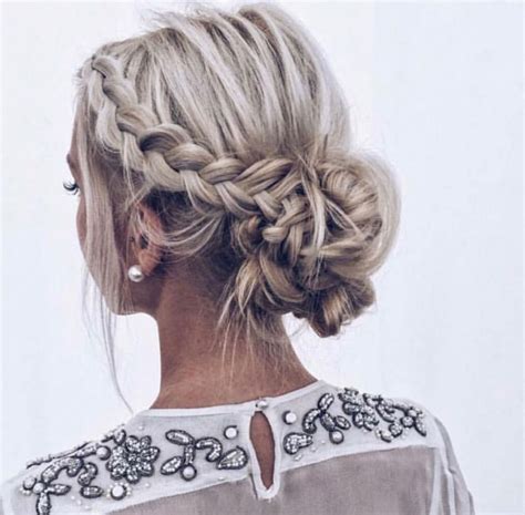 Updo Hairstyles For Women Which Styles Flatter You And Your Face