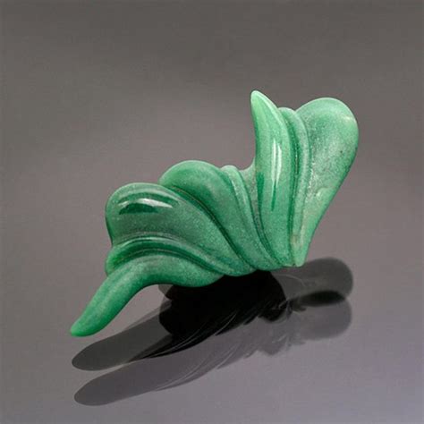Green Agate The Only Guide You Need Gemstonist Jade Green Color