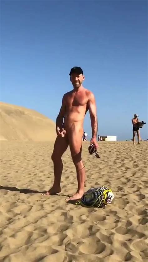 Hot Guys Cumming At The Beach Thisvid Com