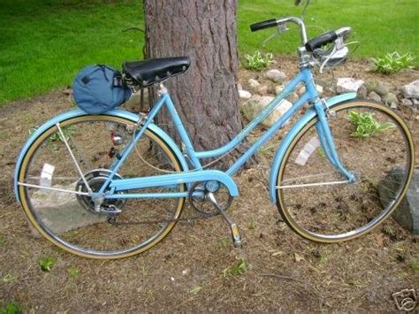 Vintage Schwinn Suburban Ladies 5 Speed 73 Bike Bicycle 17118557