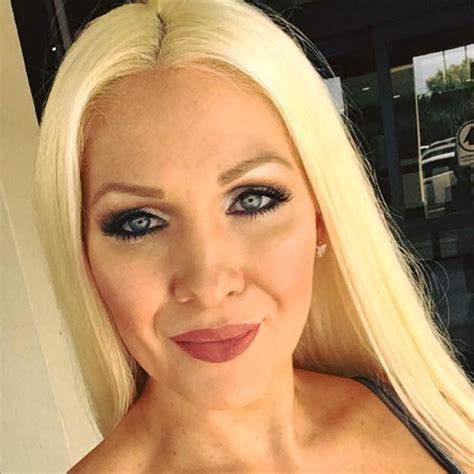 Jillian Hall 5 Fast Facts You Need To Know
