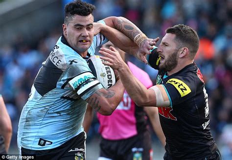 Cronulla Sharks Andrew Fifita Punched And Kicked Car In Road Rage Incident Daily Mail Online