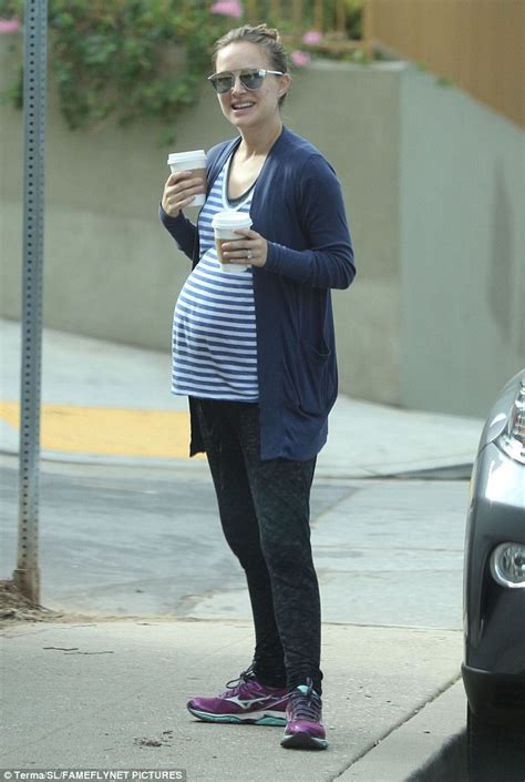 Heavily Pregnant Natalie Portman Takes Ellen Degeneres 1k Bet That