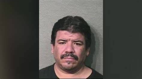 Convicted Sex Offender Allegedly Tried To Snap Photo Up Woman S Skirt At Walmart Abc13 Houston