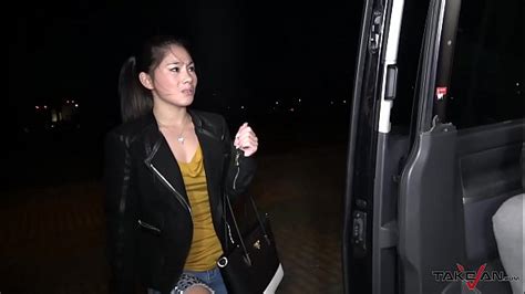 Asian Babe Railed On The Backseat And Cumshooted Nahee Nahee