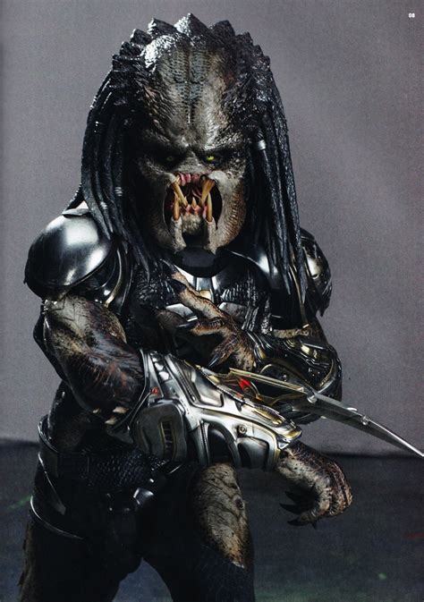 The Predator “the Official Movie Special” Behind The Scenes Book