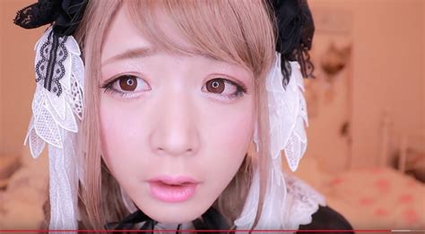 Japanese Makeup Tutorial Shows How A Middle Aged Man Can Turn Into A