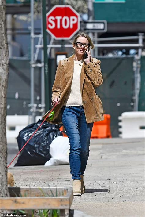 53 Year Old Naomi Watts Walks A Dog With A Plain Face Wrinkles And