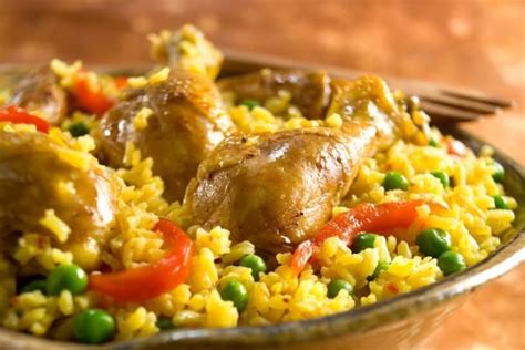 It's so easy and convenient because cooking chicken breast in the instant pot is pretty amazing and life changing. Chicken and yellow rice is a longtime Spanish favorite ...