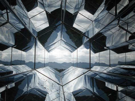 무료 이미지 산 건축물 창문 유리 마천루 천장 기하학적 인 정면 조명 인테리어 디자인 미술 대칭 거울