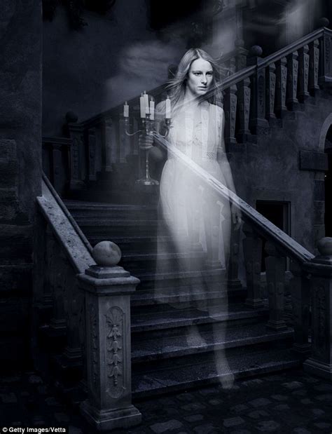 spirit story box spooky app that lets apple s iphone communicate with ghosts daily mail online