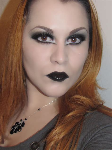 Makeup With Gothic Makeup Tutorial