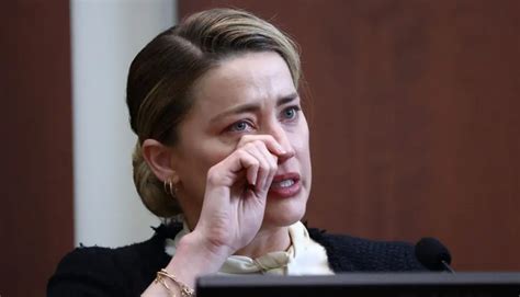 Ive Never Been So Scared In My Life Amber Heard Gives Tearful Testimony Of Alleged Liquor