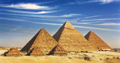 The first, and largest, pyramid at giza was built by the pharaoh khufu (reign started around 2551 b.c.). Egypt tells Elon Musk aliens did not build its pyramids | Buzz
