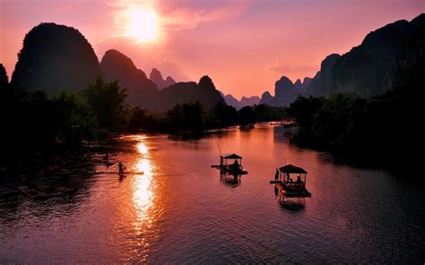壁纸 美丽的阳朔山水，桂林，中国，日落，山，河，船 1920x1200 Hd 高清壁纸 图片 照片