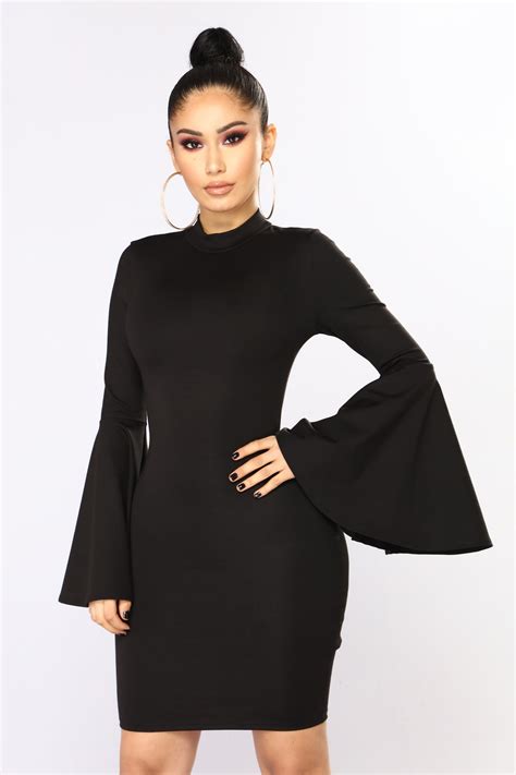 Carys Bell Sleeve Dress Black
