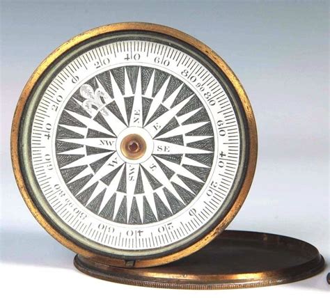 Antique Compass Functional Brass Compass With Floating Dial Very Fine Quality Instrument Rare
