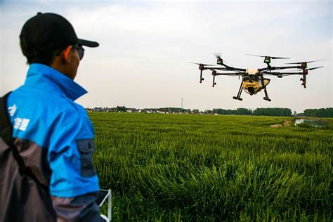 Agriculture Drone Spraying China Drone Hd Wallpaper Regimageorg