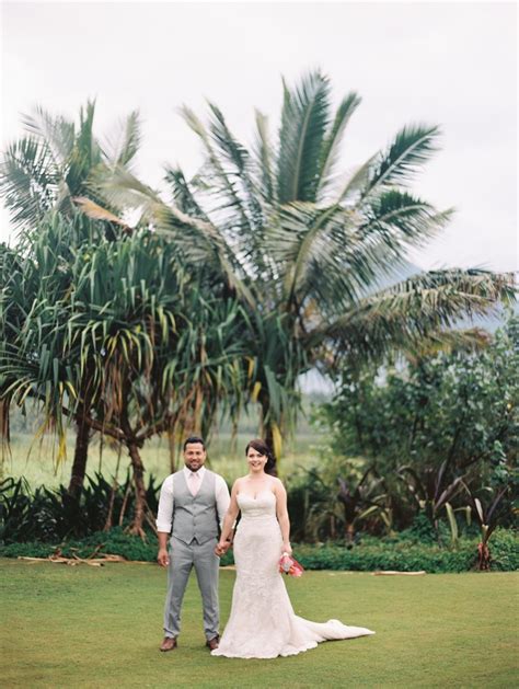 Brenda And Kavians Hawaiian Elopement Intimate Weddings Small