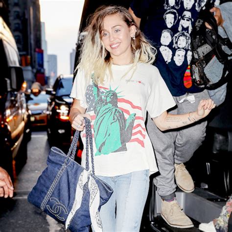 Miley Cyrus Jeans Are Now 20 Off E Online Ca