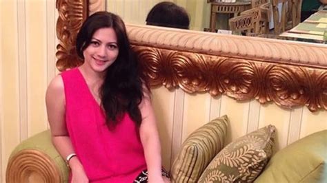 Berbeda dengan pernikahan poligami yang lain, kehidupan rumah tangga cut keke berjalan harmonis, apa rahasianya? Artis-artis Cantik Ini Ikhlas Dijadikan Istri Kedua ...