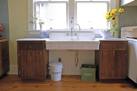 Awesome Farmhouse Kitchen Sinks With Backsplash The Most Stylish In