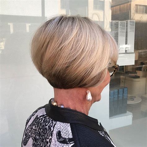 40 Best Short Hairstyles For Women Over 60 Thetrendyhairstyles