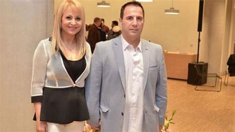 Πώς κινήθηκε η πρώτη μέρα επαναλειτουργίας. Τέτα Καμπουρέλη: «Η βασική κρίση που πέρασε ο γάμος μου ήταν…»