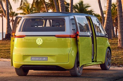 Volkswagen Australia Pushing For Electric Kombi Carexpert