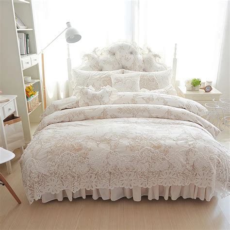 468pcs Princess Style Winter Bedding Set White Bed Skirt Lace Duvet