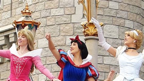 Disney Princesses Real Life In Disneyland